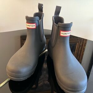 Hunter Boots Size  9 - Navy New